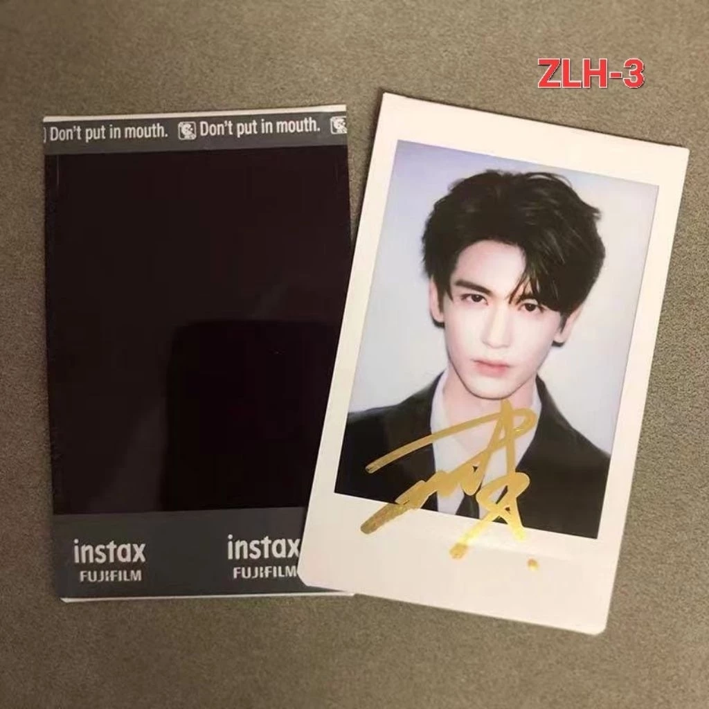 Polaroid Photo Zhang Linghe With Sign - 3