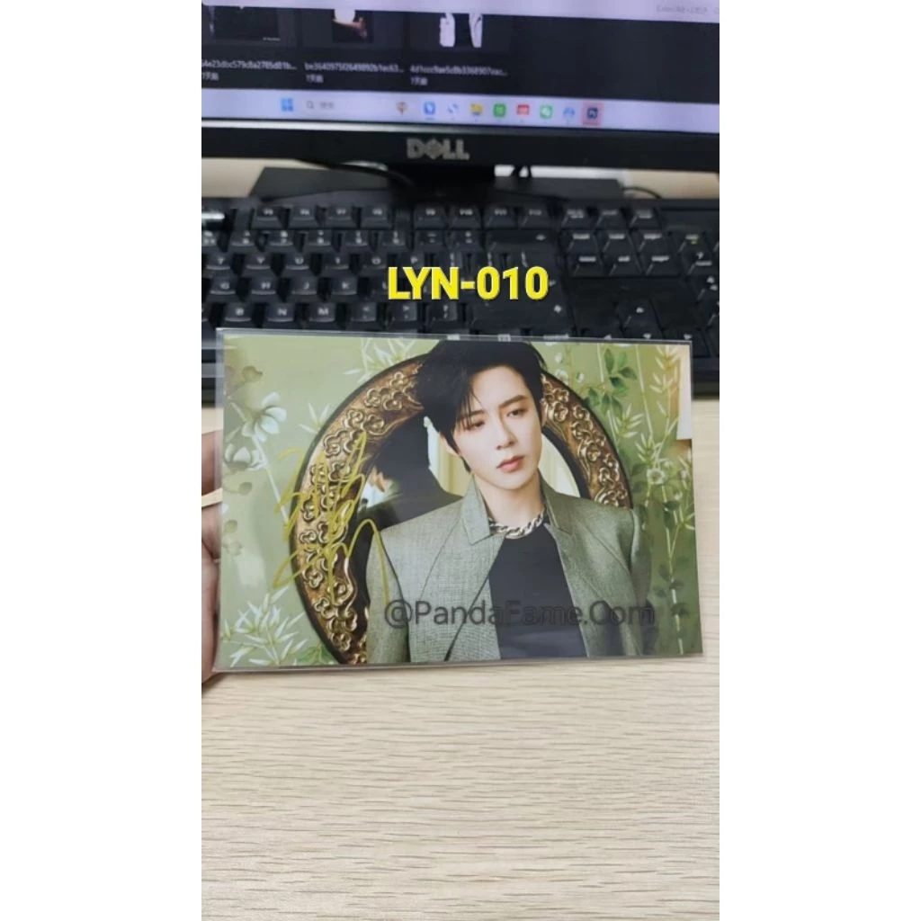Liu Yuning Photo Card with Sign - Set B - 3