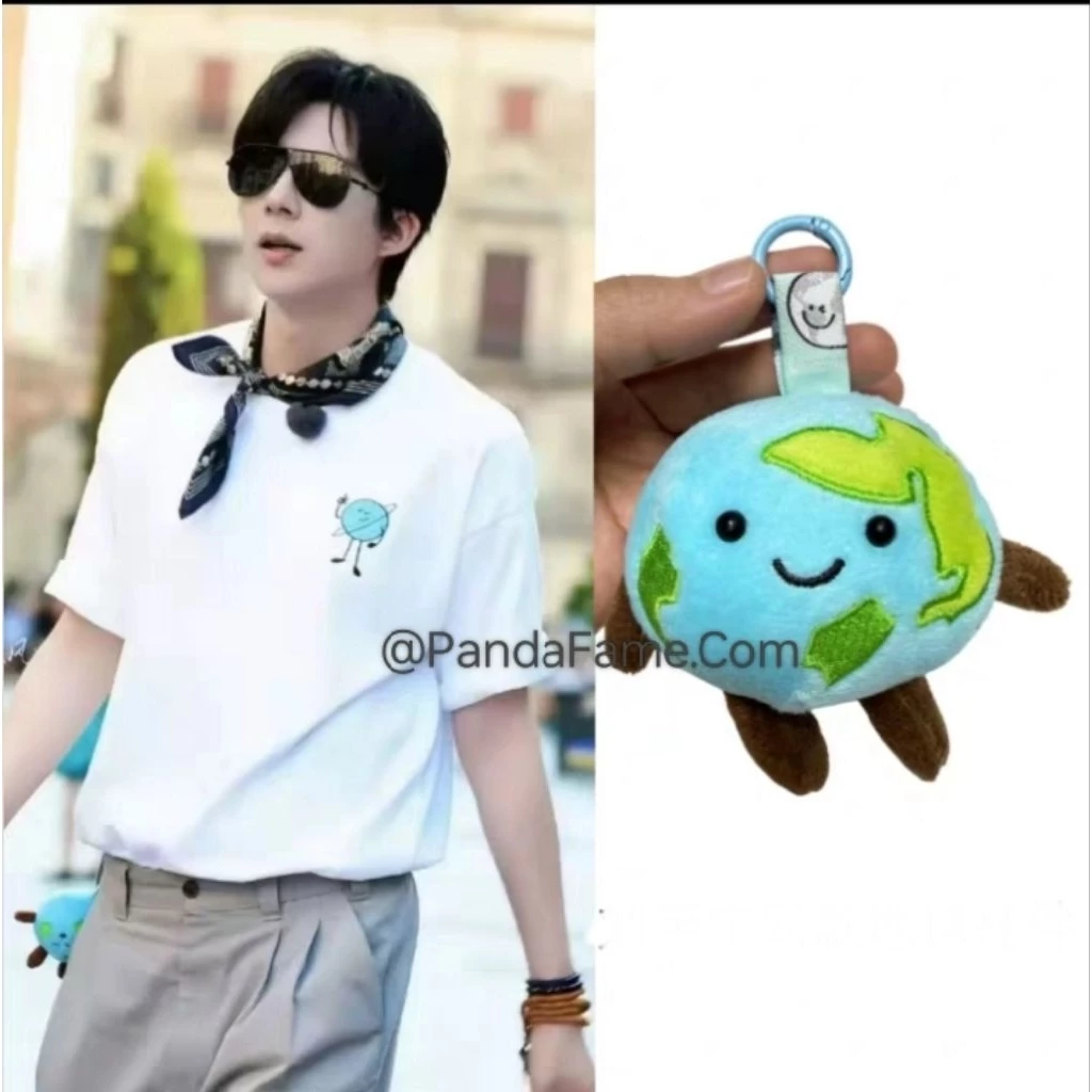 Liu Yuning Gantungan Boneka - Wow The World